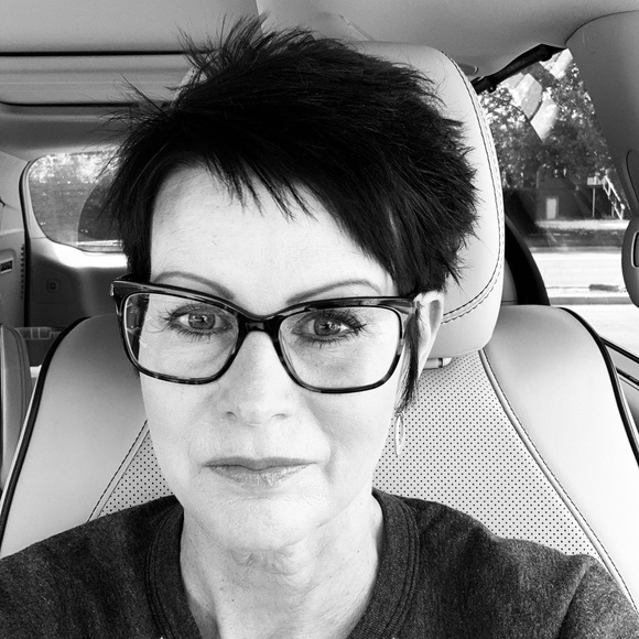 Meet your Posher, Sherri - Picture 6 of 6